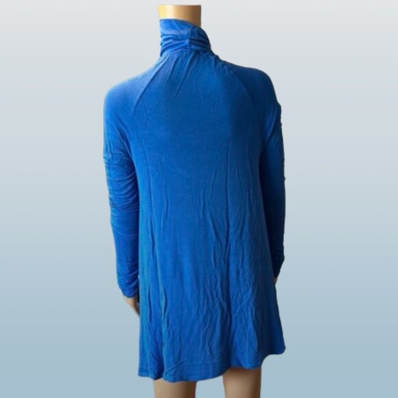 ❤️TODAY ONLY Sleepy Central Perk Little Heart Turtleneck Dress Medium Blue B114 - Picture 3 of 9